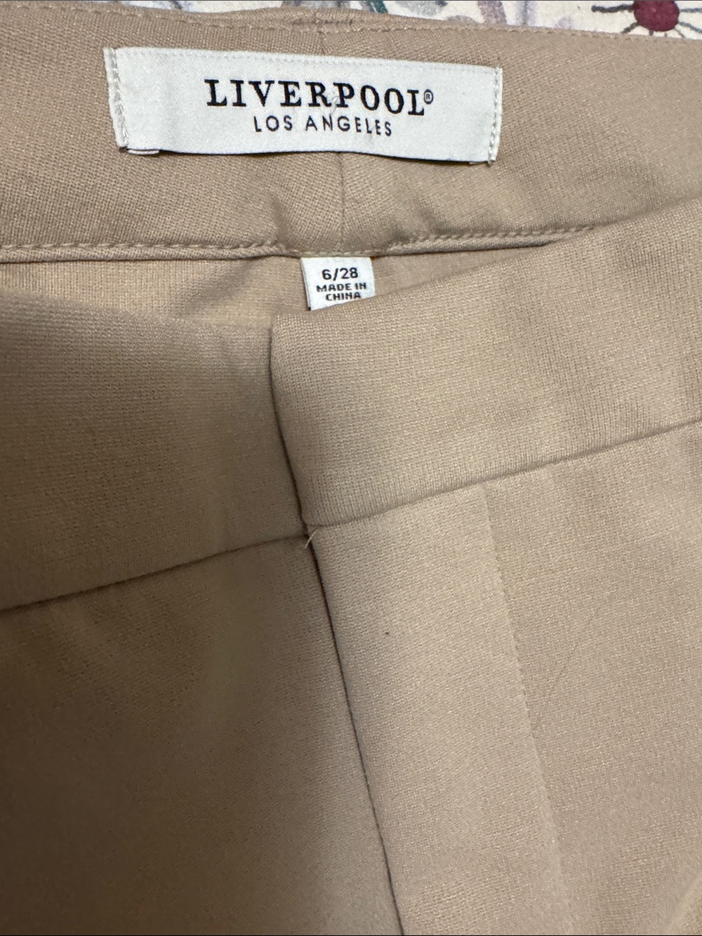 Women’s Liverpool Kelsey Wide Leg pants, Sz 6 - Picture 3 of 3